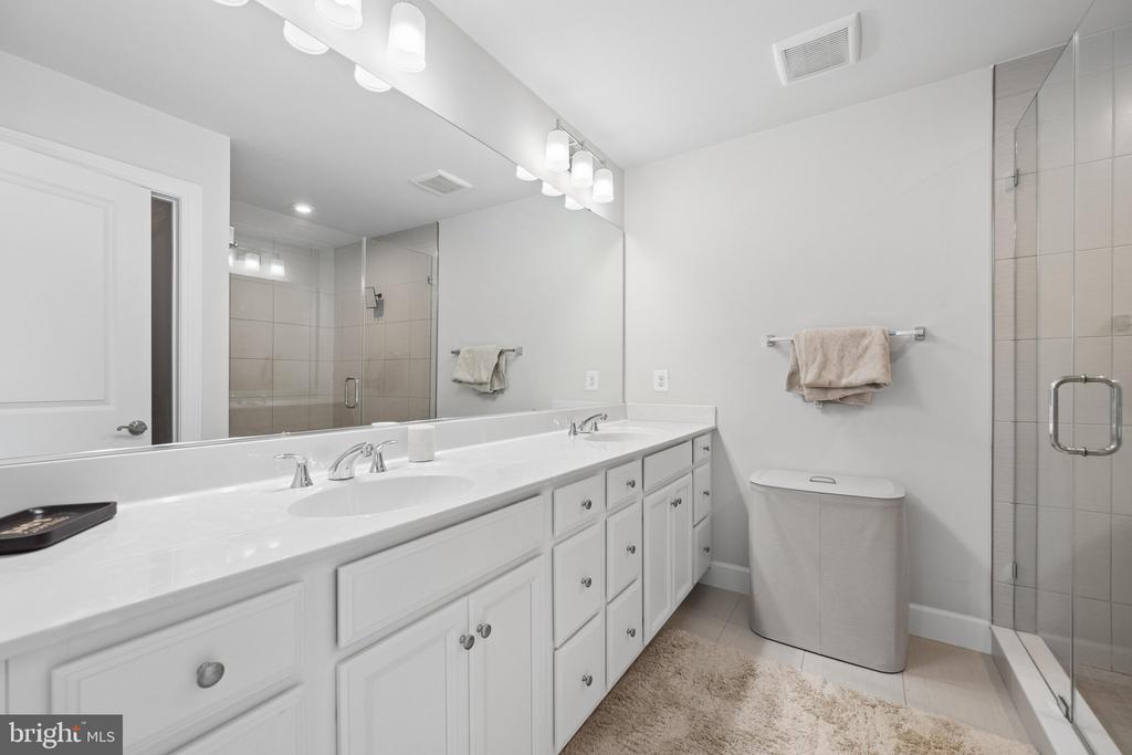 2159 OTTER CREEK CIRCLE