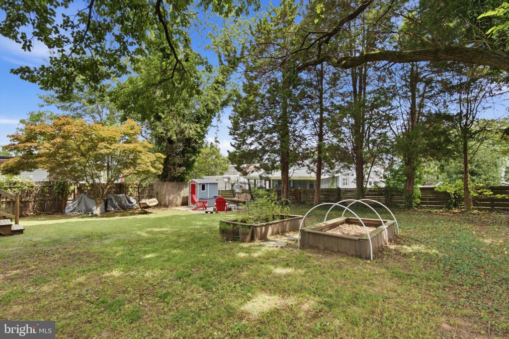 7809 BRIDGE DRIVE