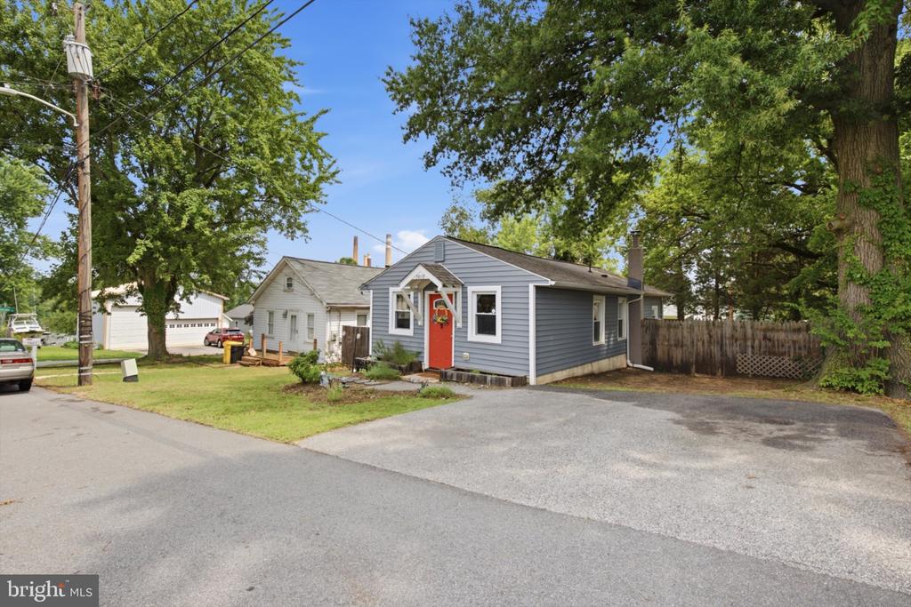 7809 BRIDGE DRIVE