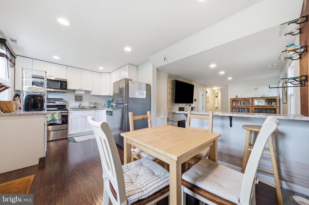 7809 BRIDGE DRIVE