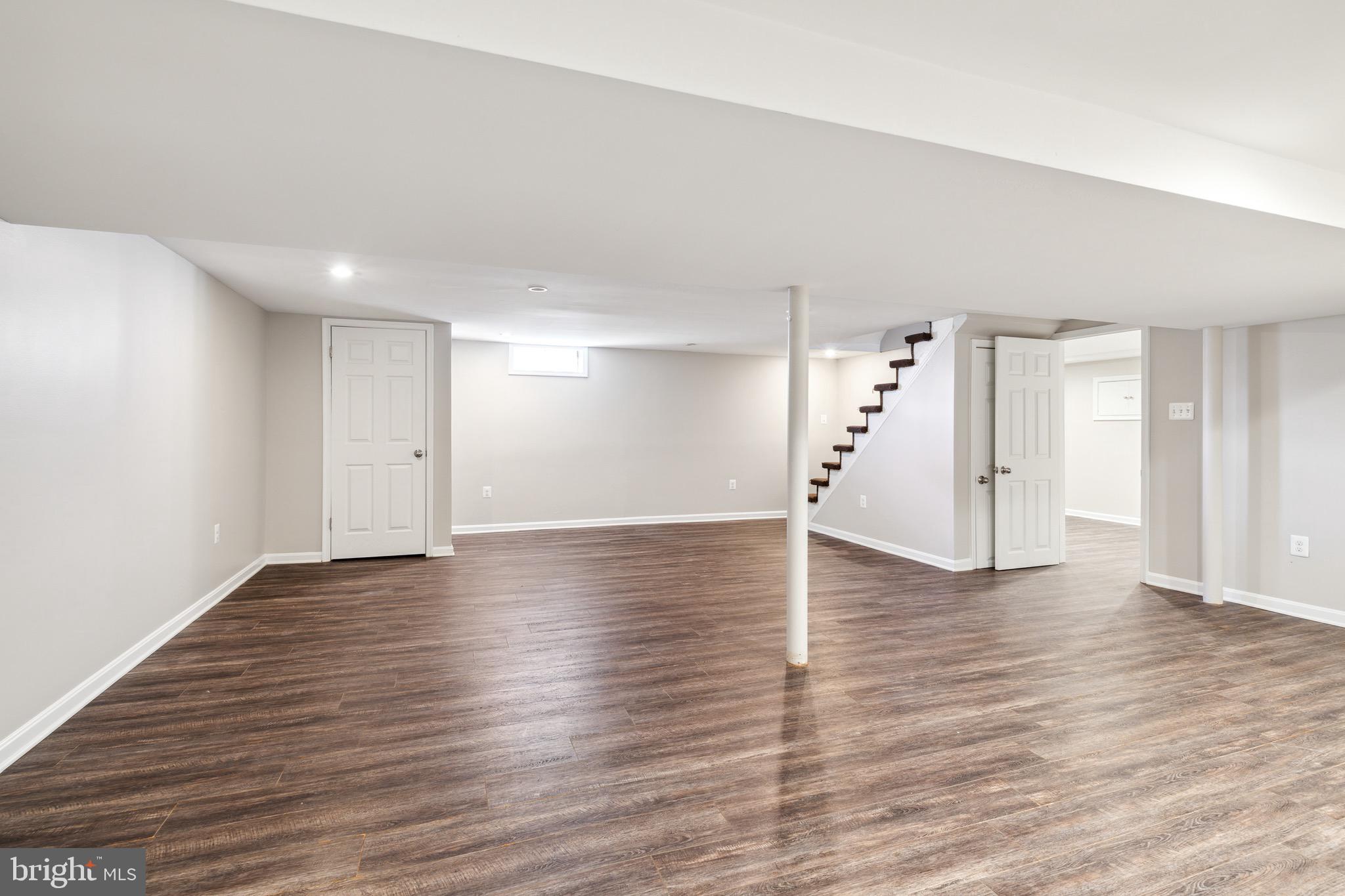 4010 Fernhill Ave