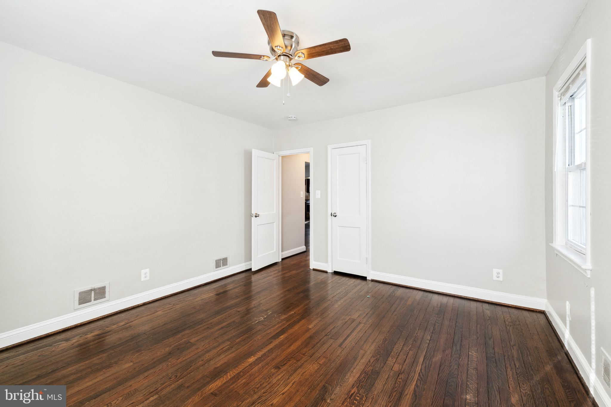 4010 Fernhill Ave