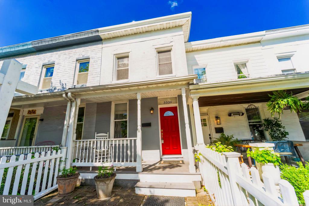 3336 Chestnut Ave