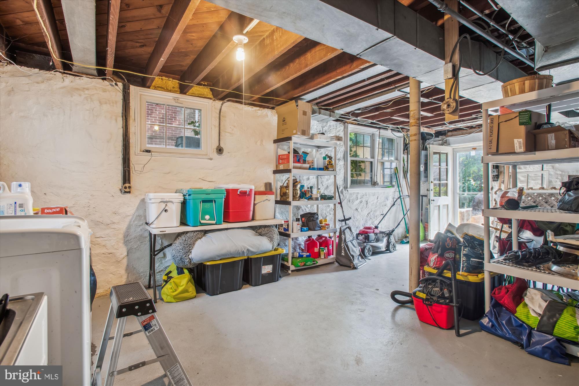 4020 Deepwood Rd
