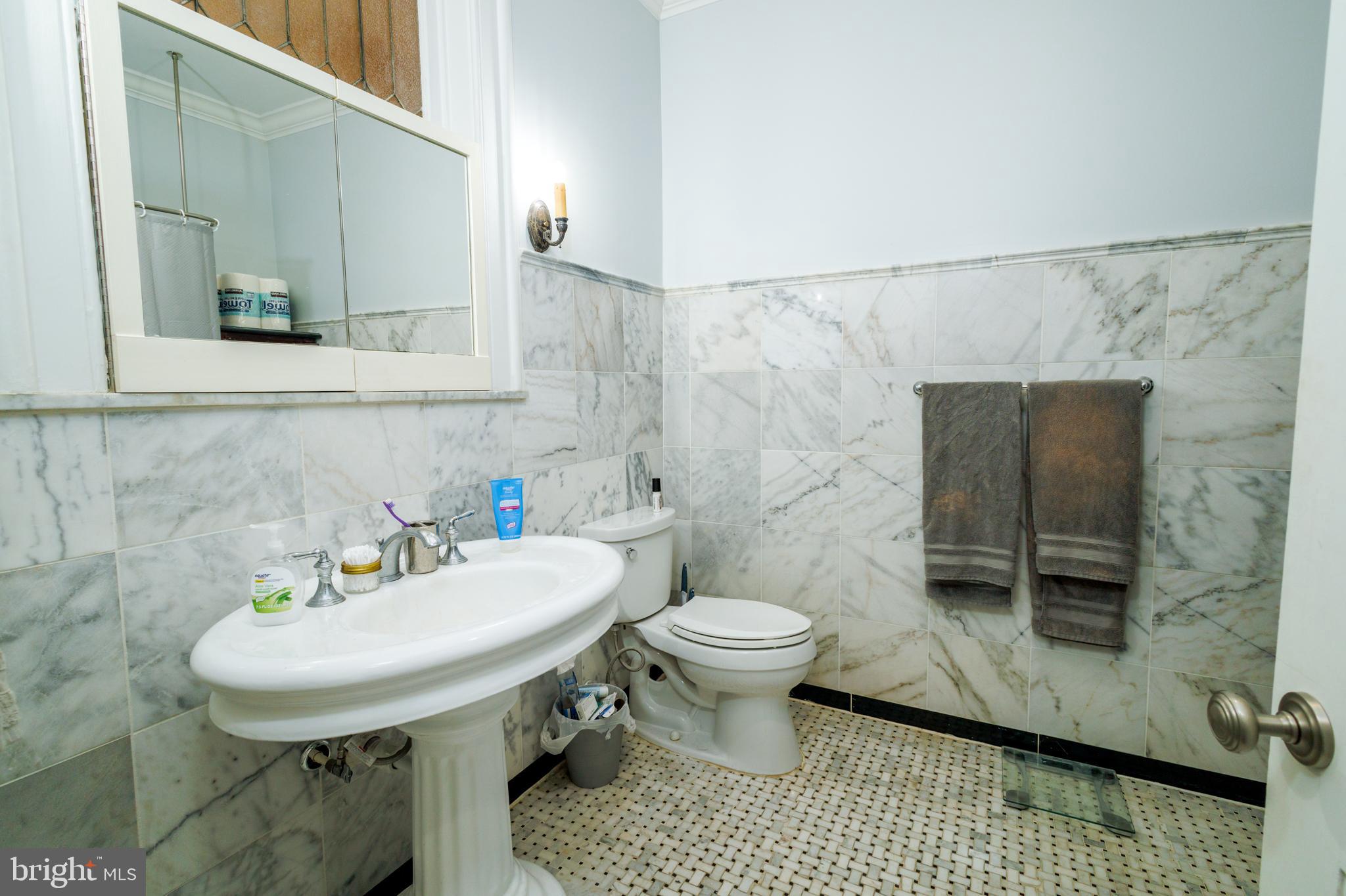 1208 Saint Paul St