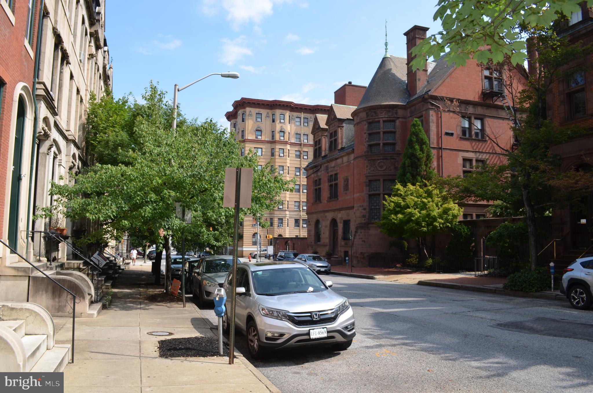 1208 Saint Paul St