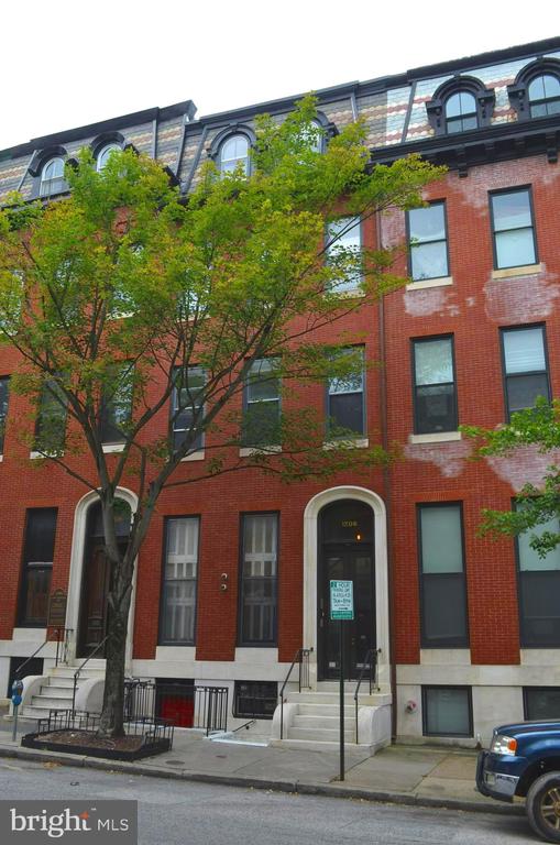 1208 Saint Paul St