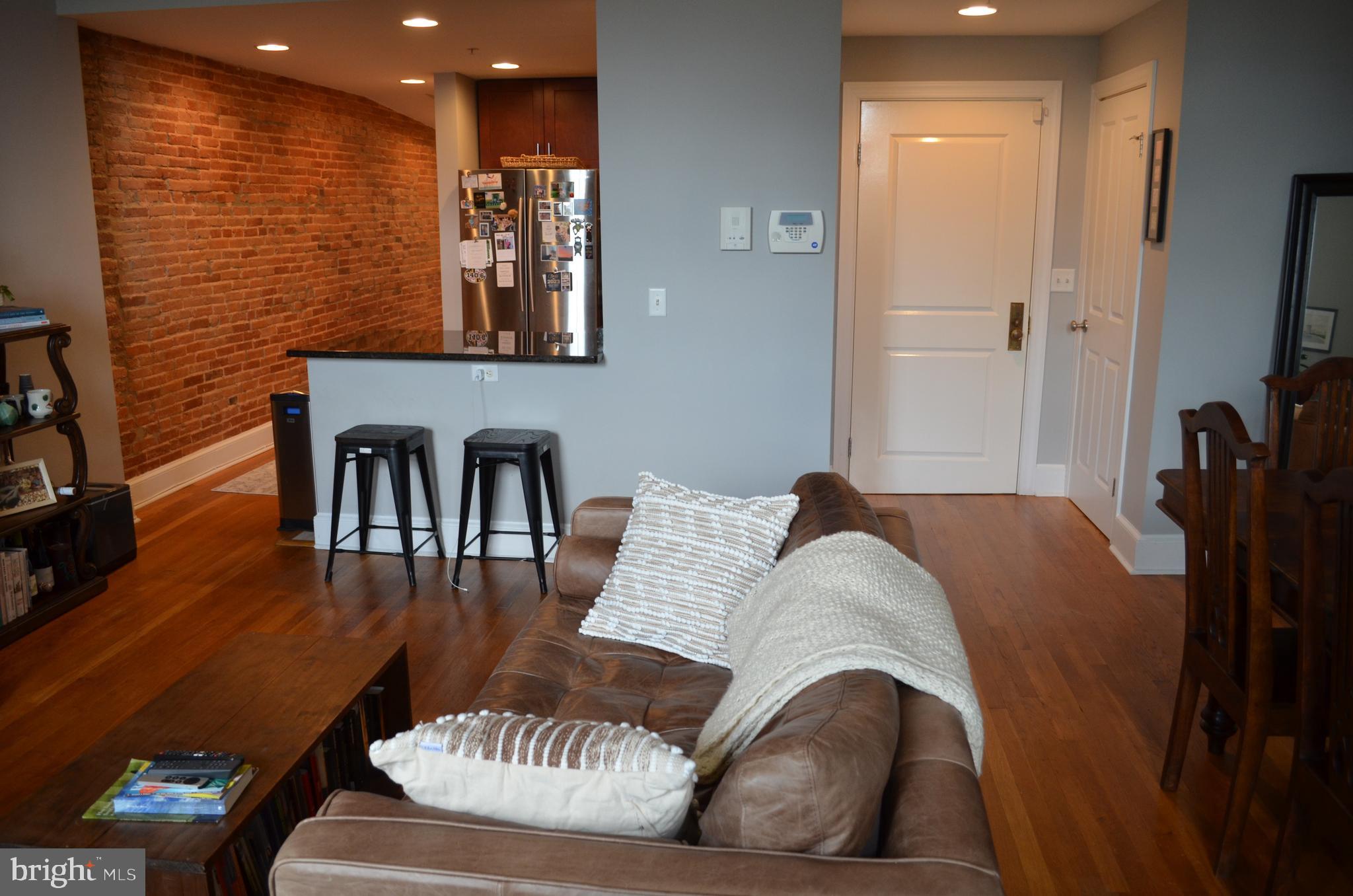 1208 Saint Paul St