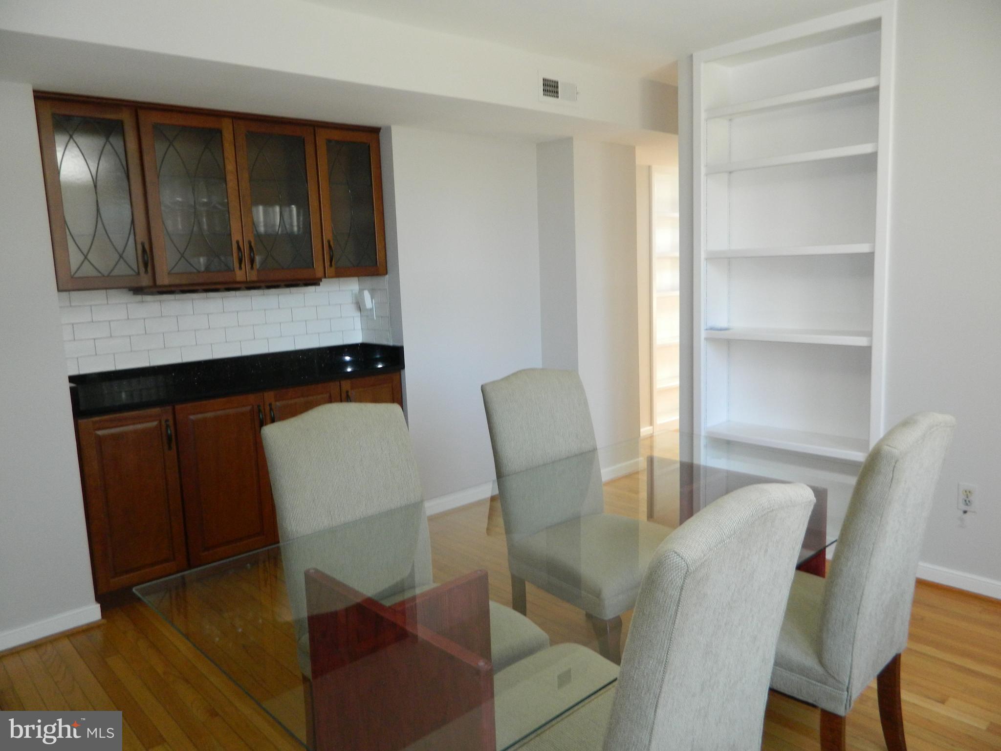 126 W HENRIETTA ST #1