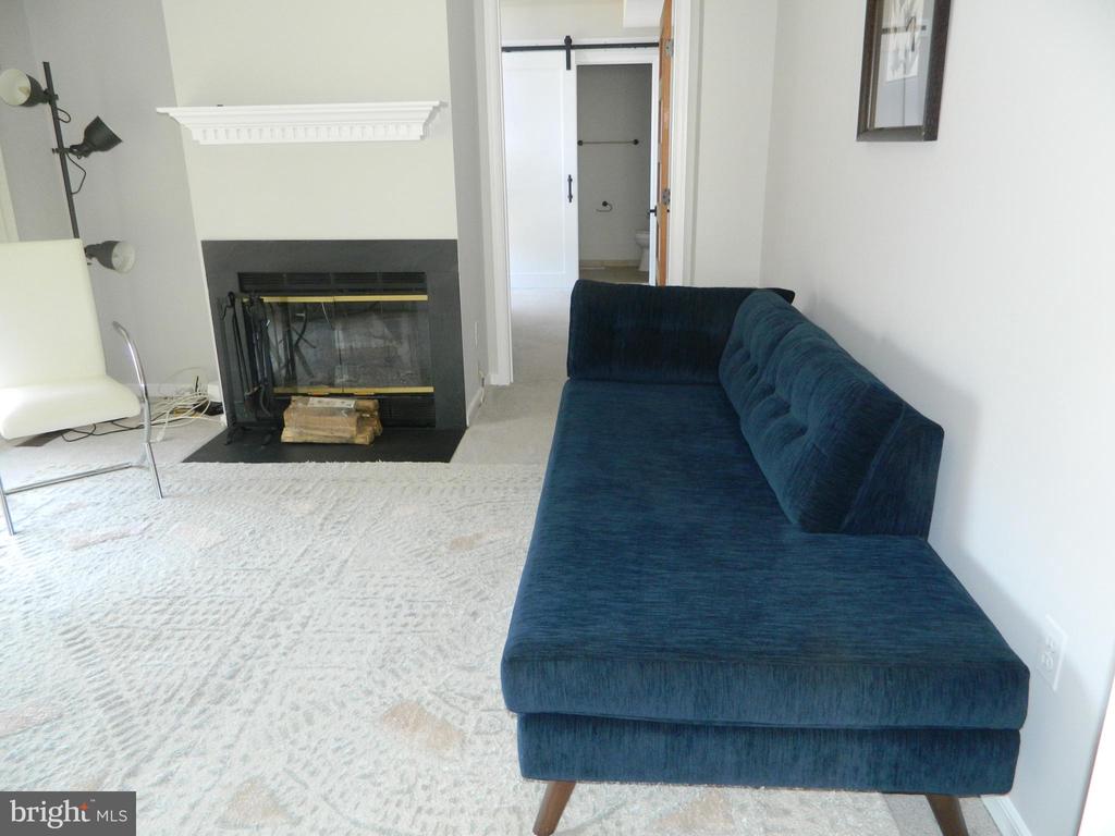 126 W HENRIETTA ST #1