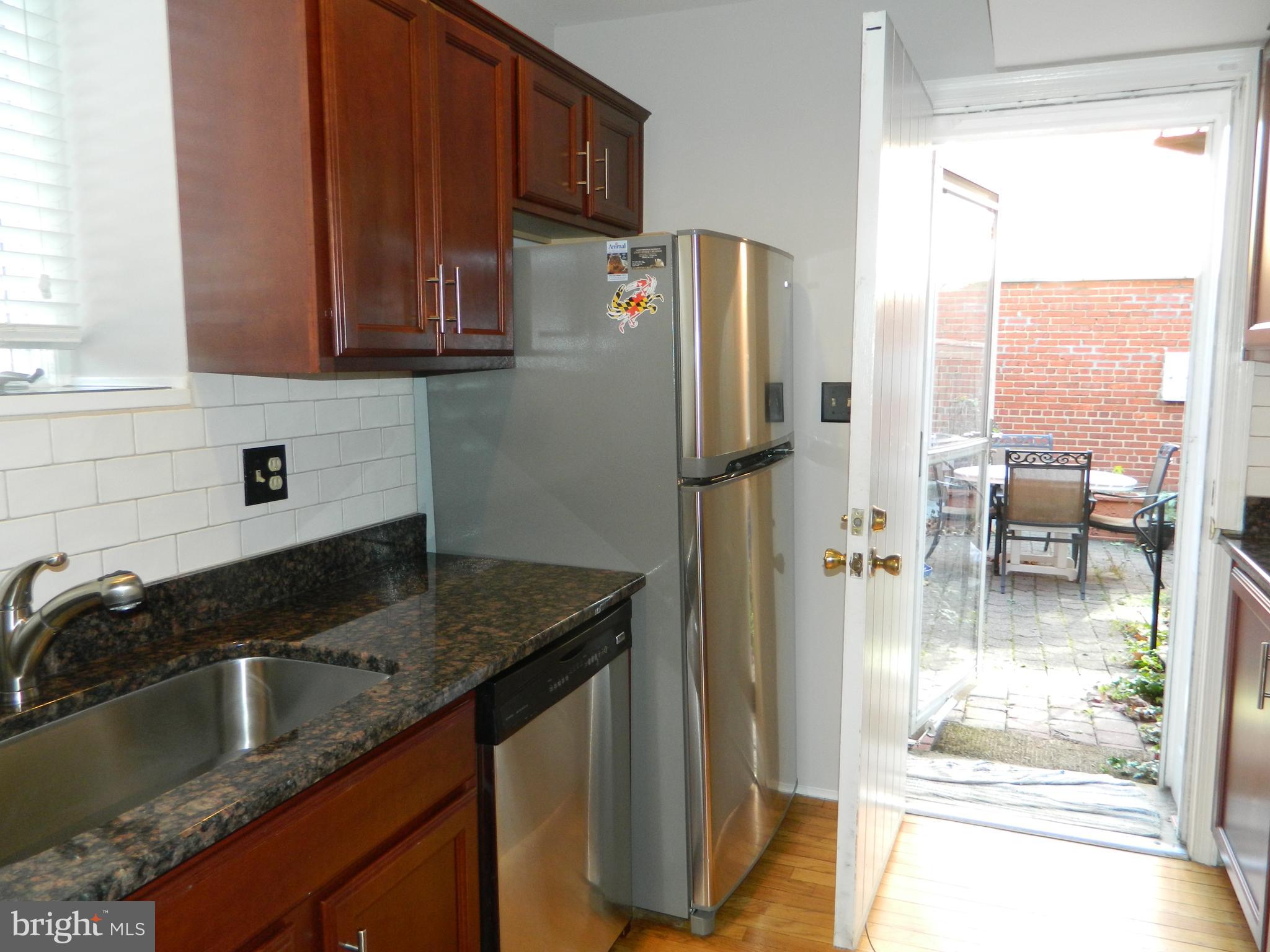 126 W HENRIETTA ST #1