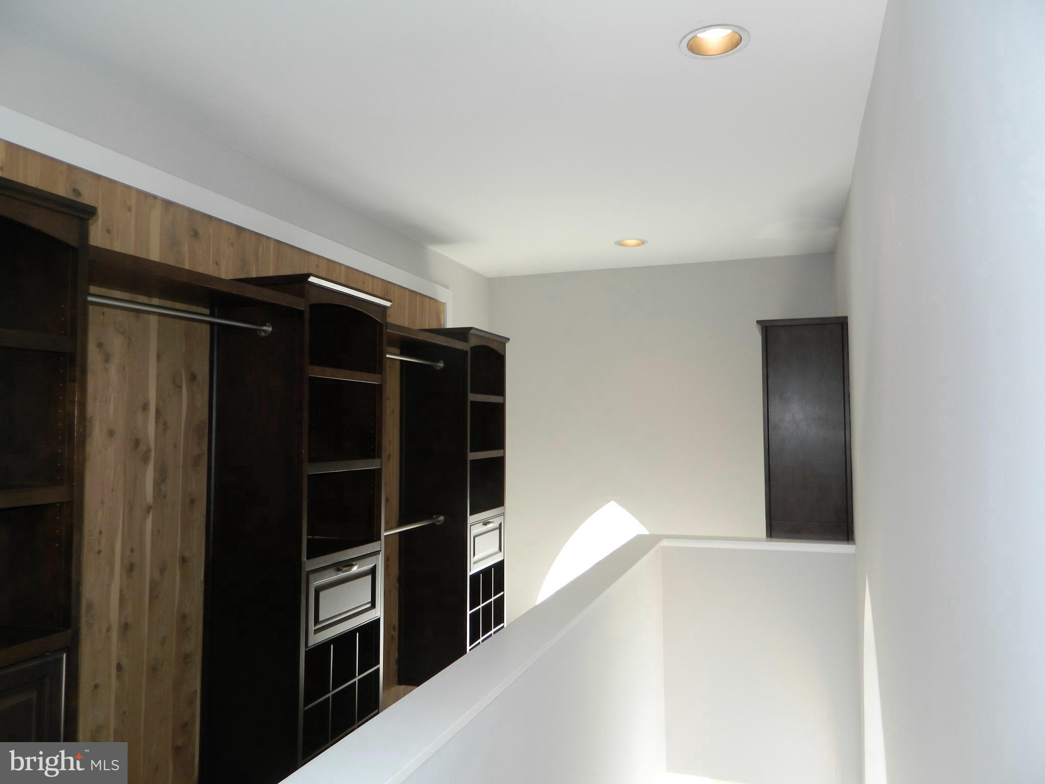126 W HENRIETTA ST #1