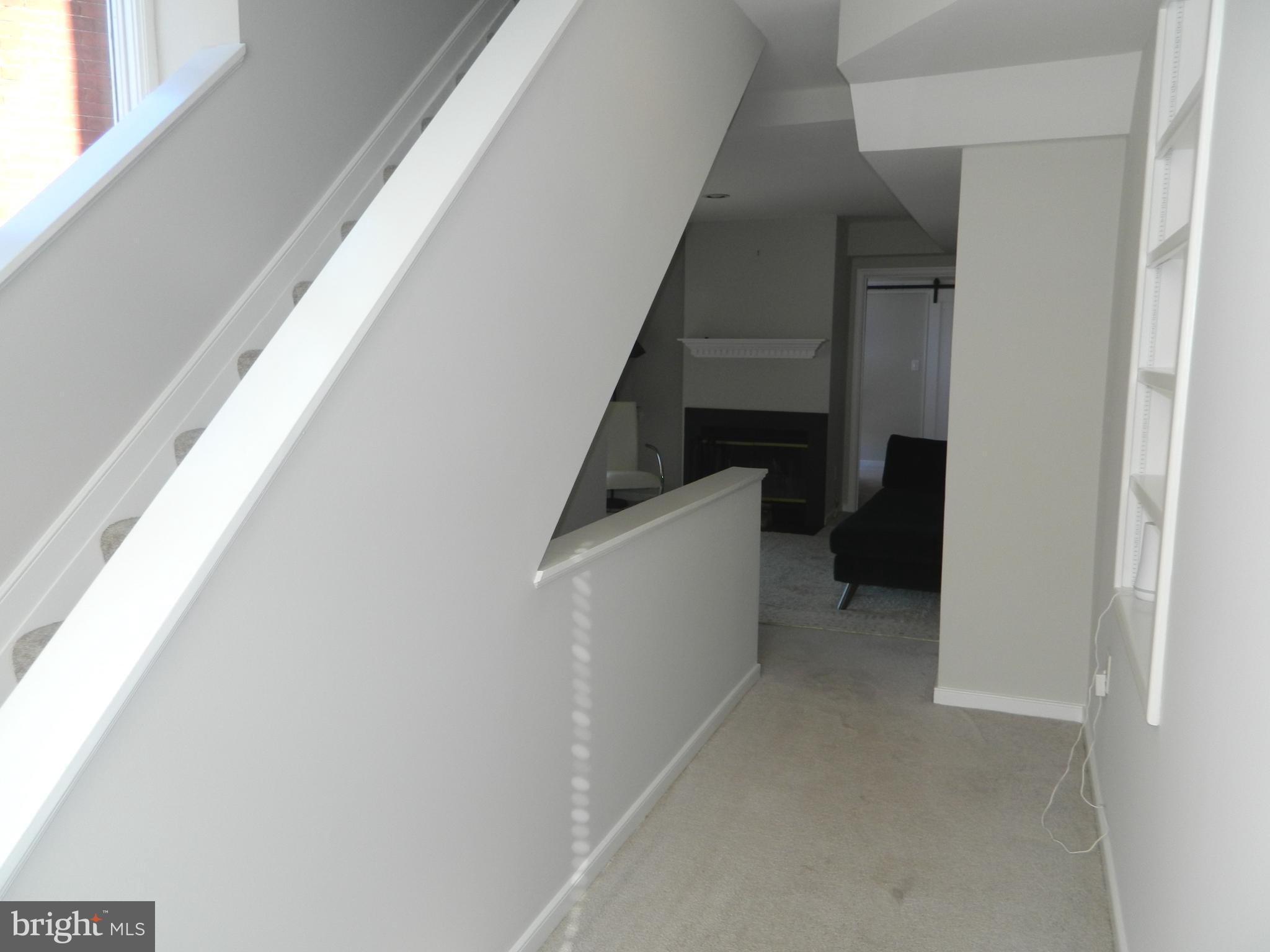 126 W HENRIETTA ST #1