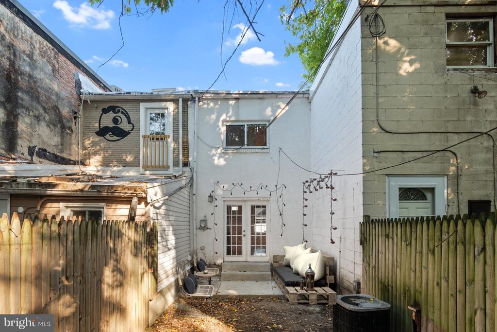 1004 S PACA STREET