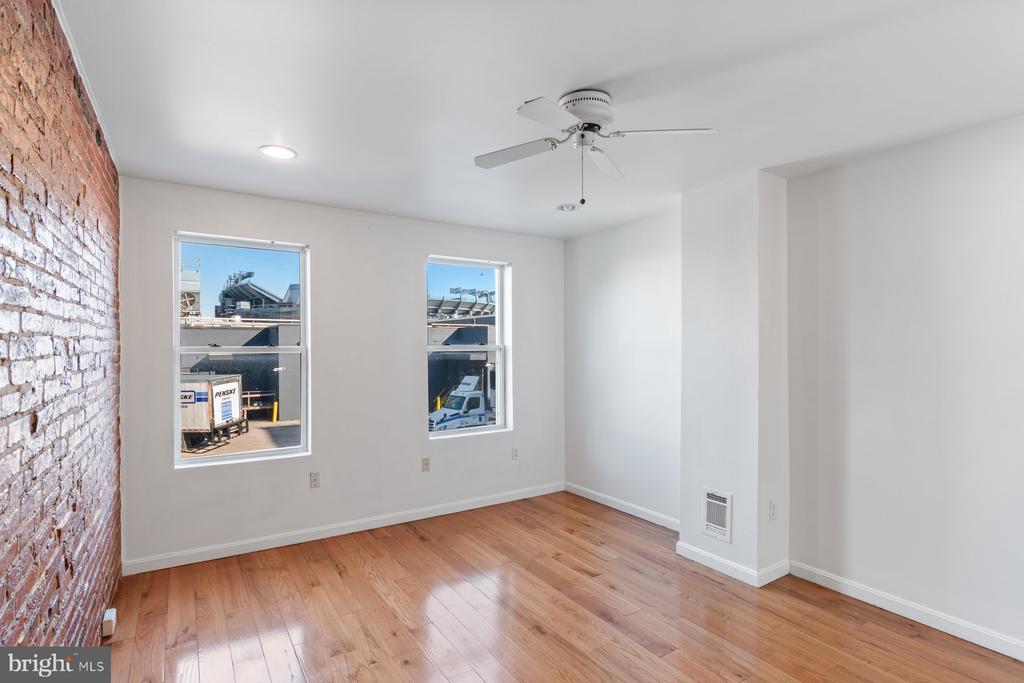 1004 S PACA STREET