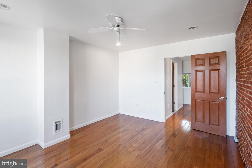1004 S PACA STREET