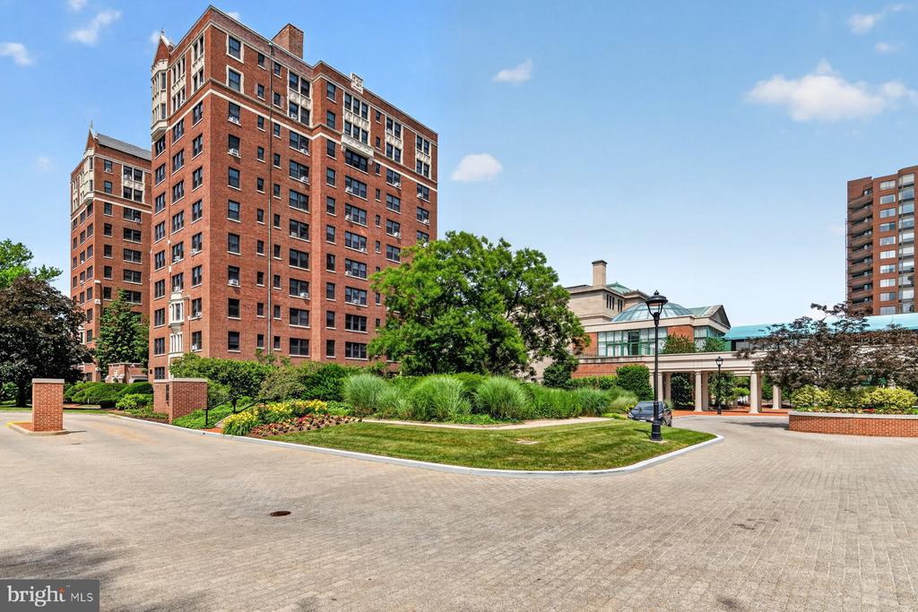 3801 CANTERBURY ROAD 403