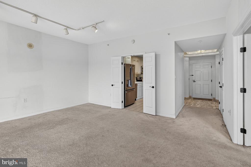3801 CANTERBURY ROAD 403