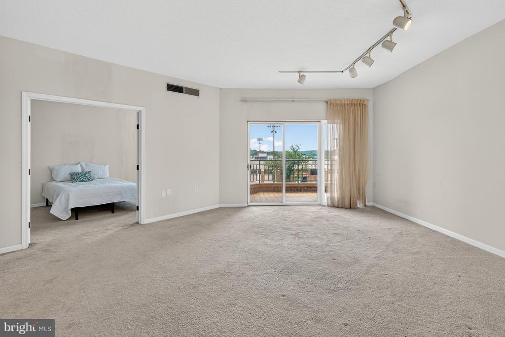3801 CANTERBURY ROAD 403