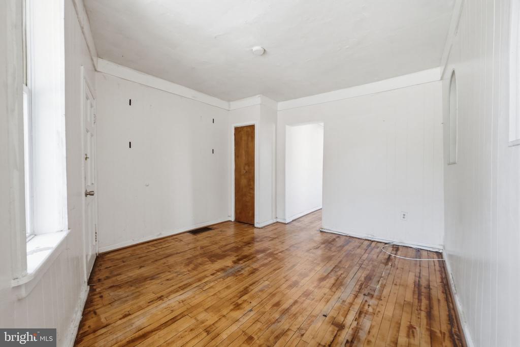3449 OLD FREDERICK ROAD