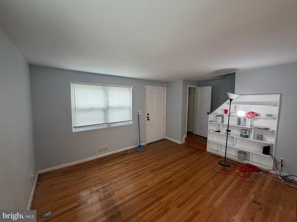 1201 COOKS LANE