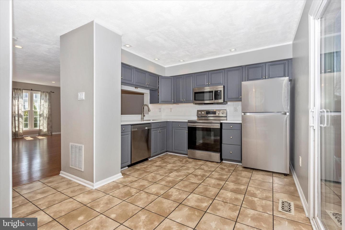 8834 Green Needle DRIVE