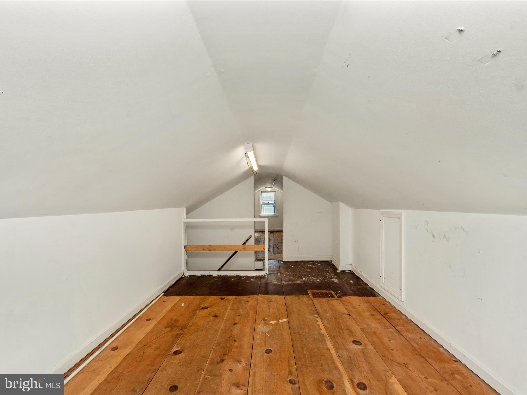 32 Walkern Rd