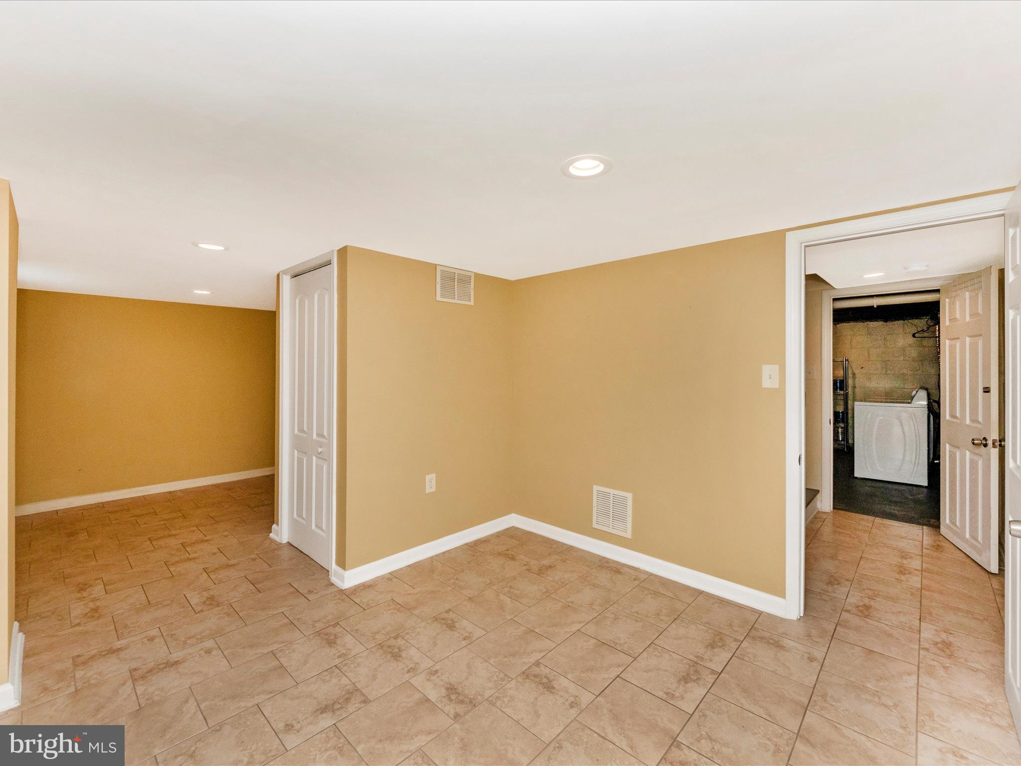 32 Walkern Rd