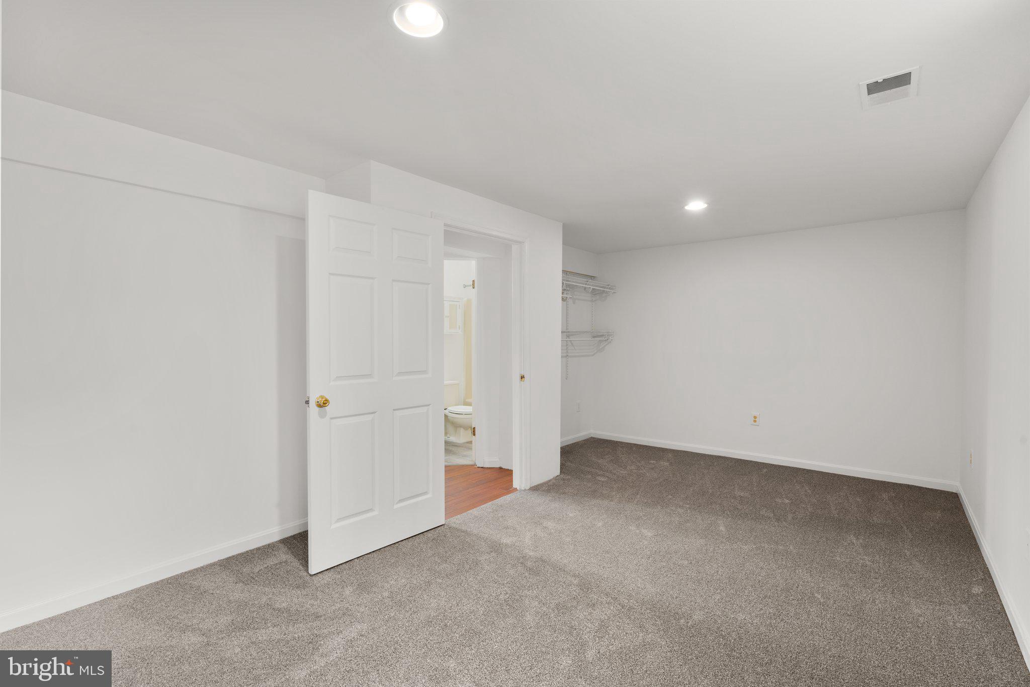 2142 Cedar Barn Way