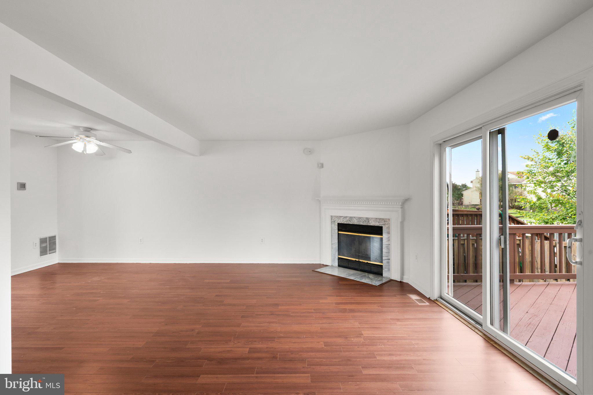 2142 Cedar Barn Way