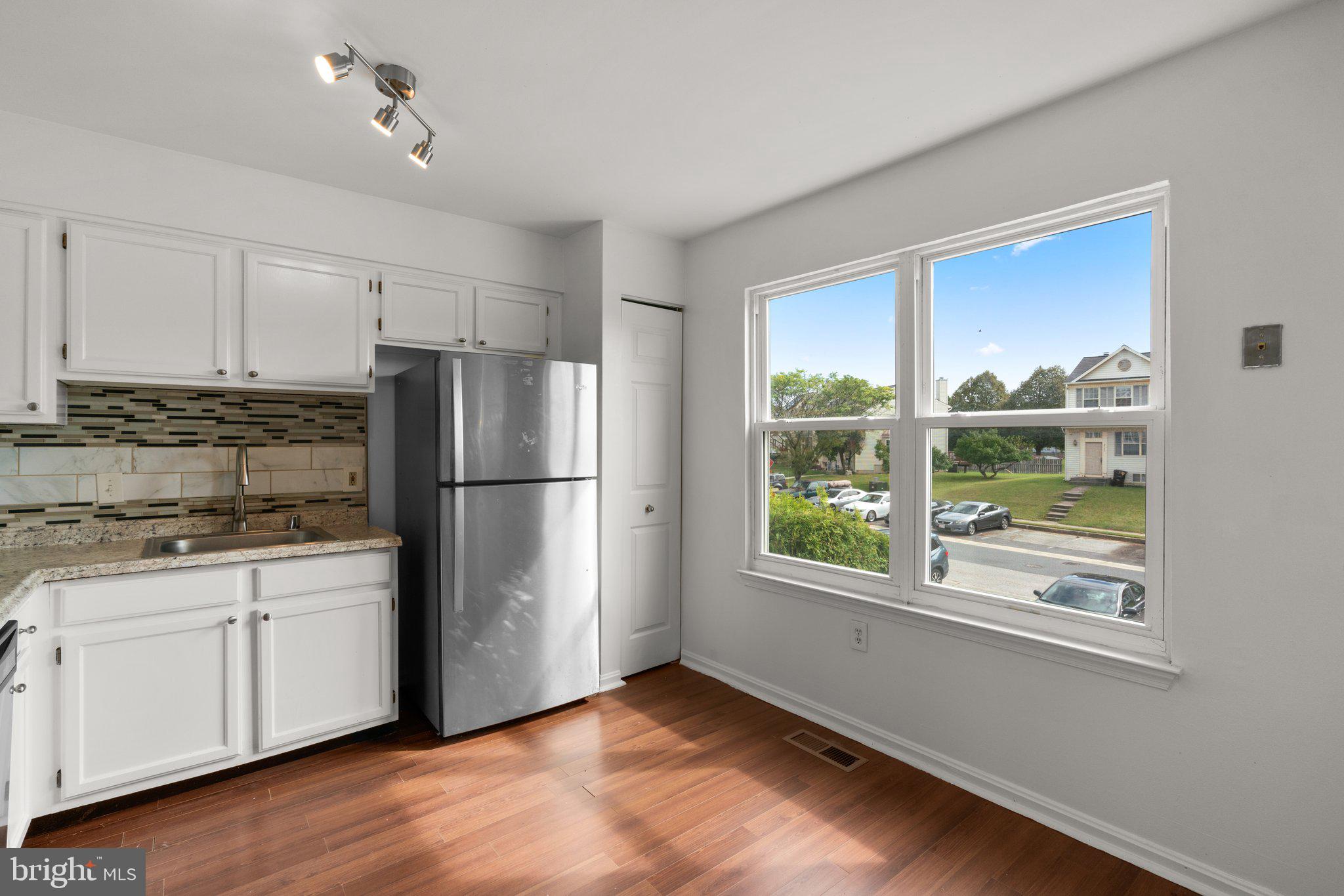 2142 Cedar Barn Way