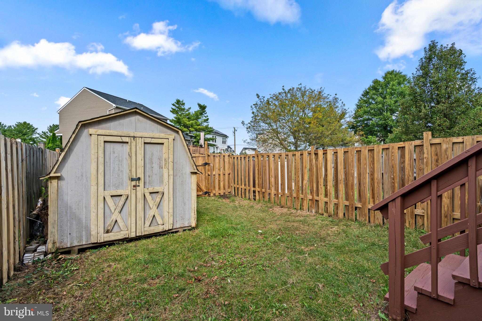 2142 Cedar Barn Way