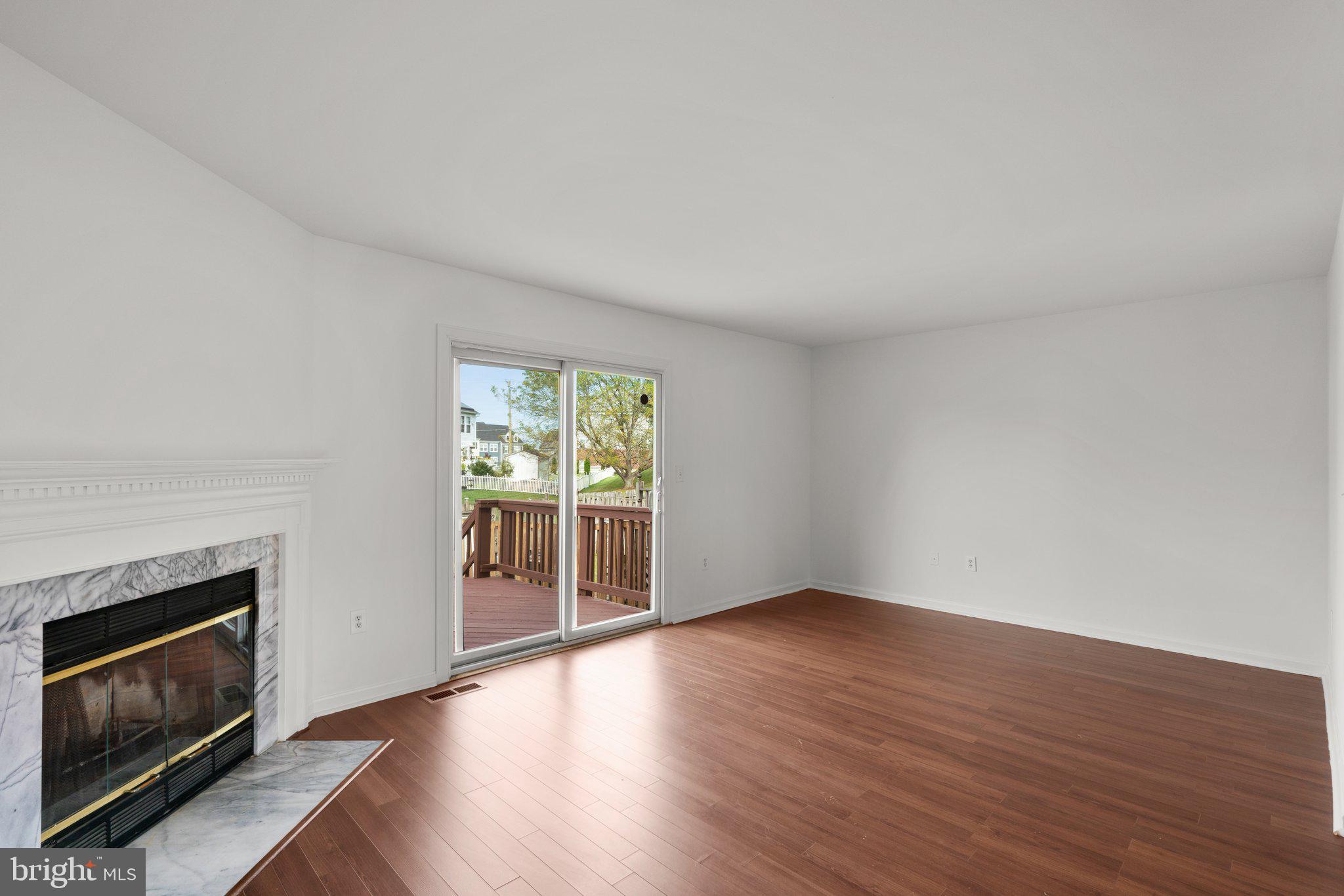 2142 Cedar Barn Way