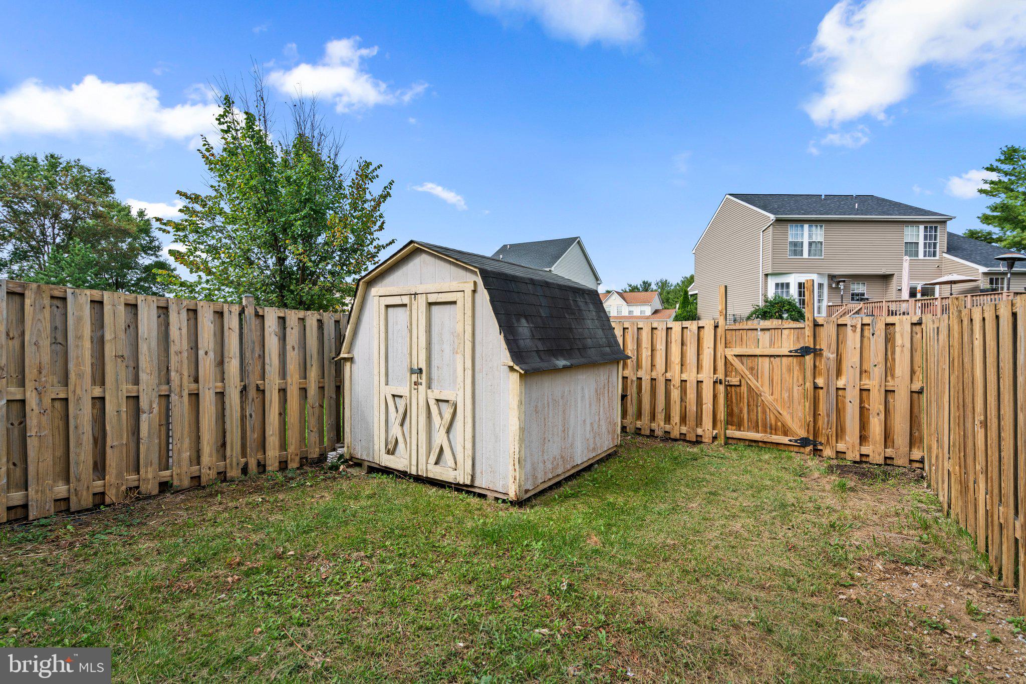 2142 Cedar Barn Way