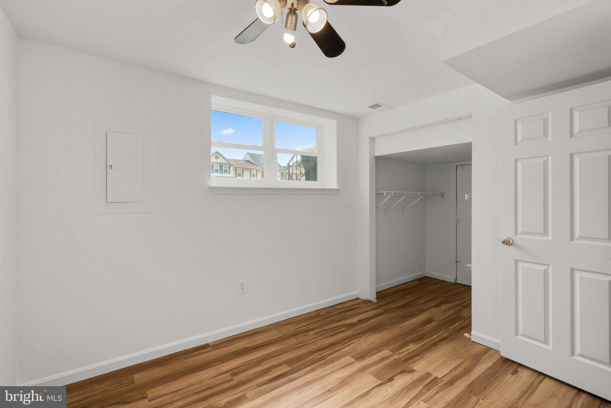2142 Cedar Barn Way