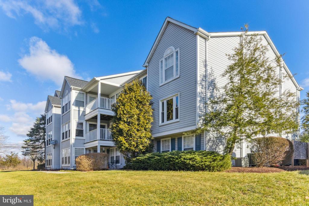 7678 GLADSTONE RD #1-7678
