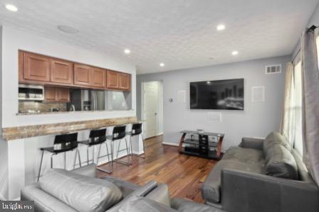 7678 GLADSTONE RD #1-7678