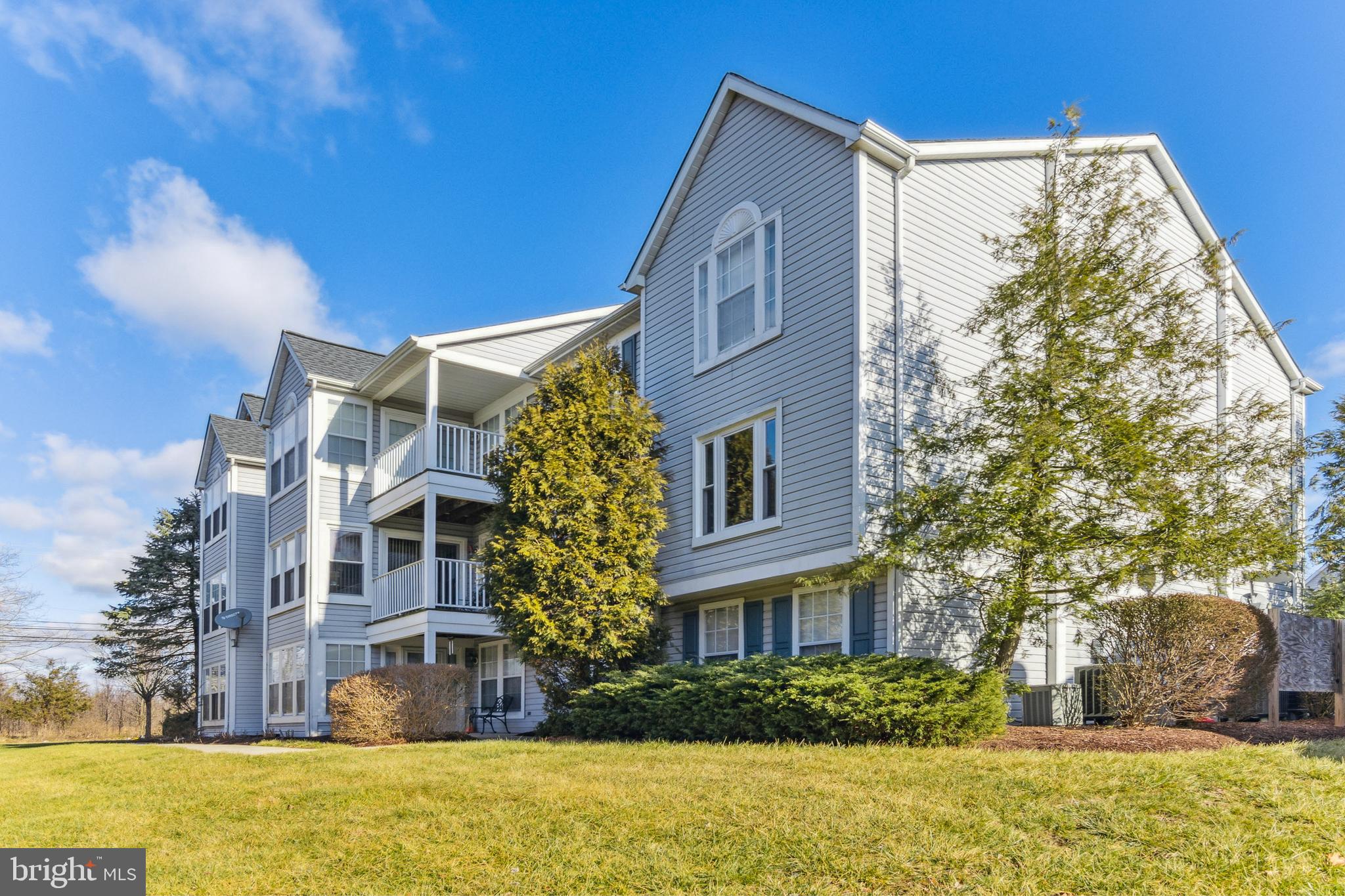 7678 GLADSTONE RD #1-7678