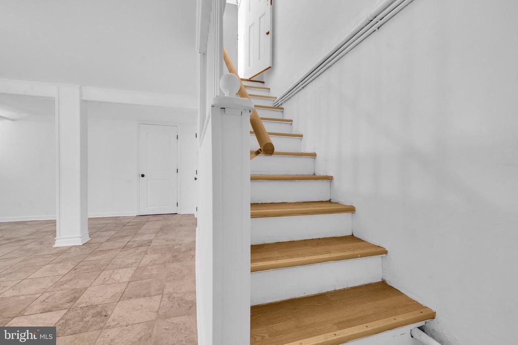 204 BURKE AVENUE