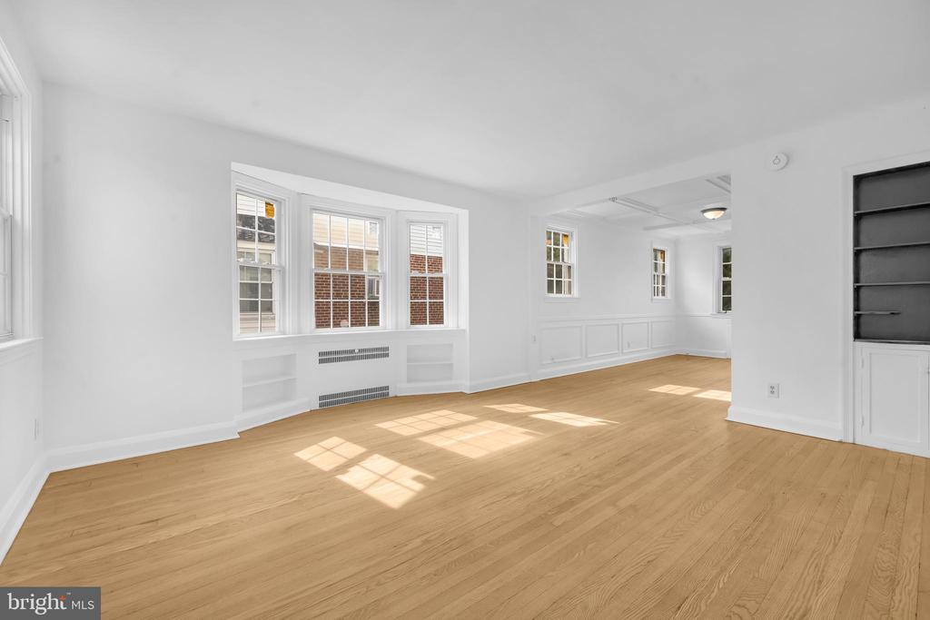 204 BURKE AVENUE