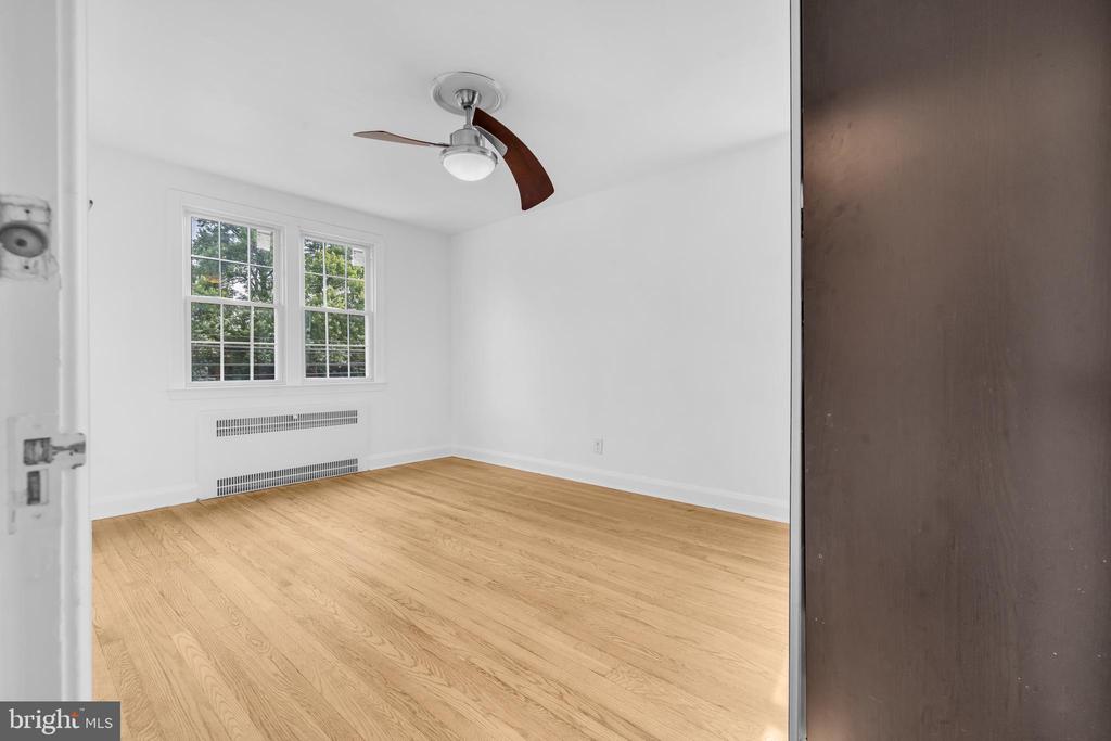 204 BURKE AVENUE