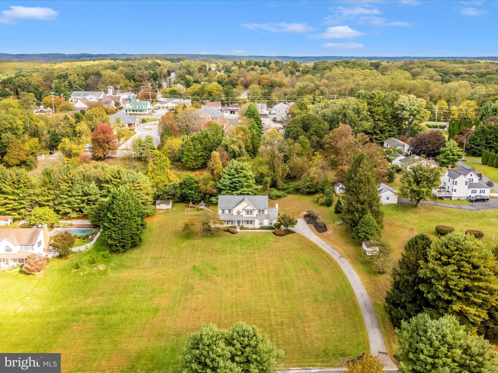 16905 DAISY DELL COURT