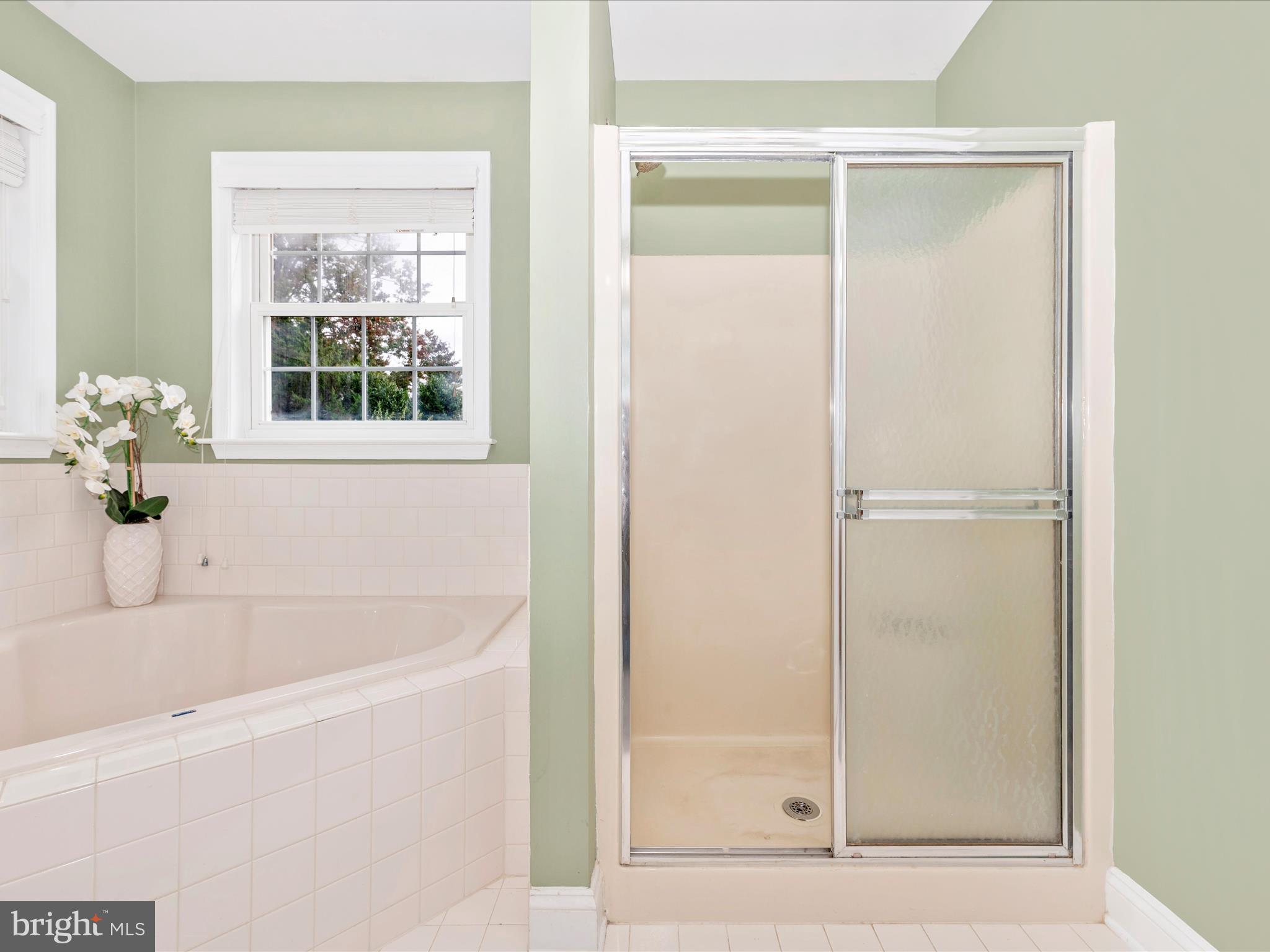 16905 DAISY DELL COURT