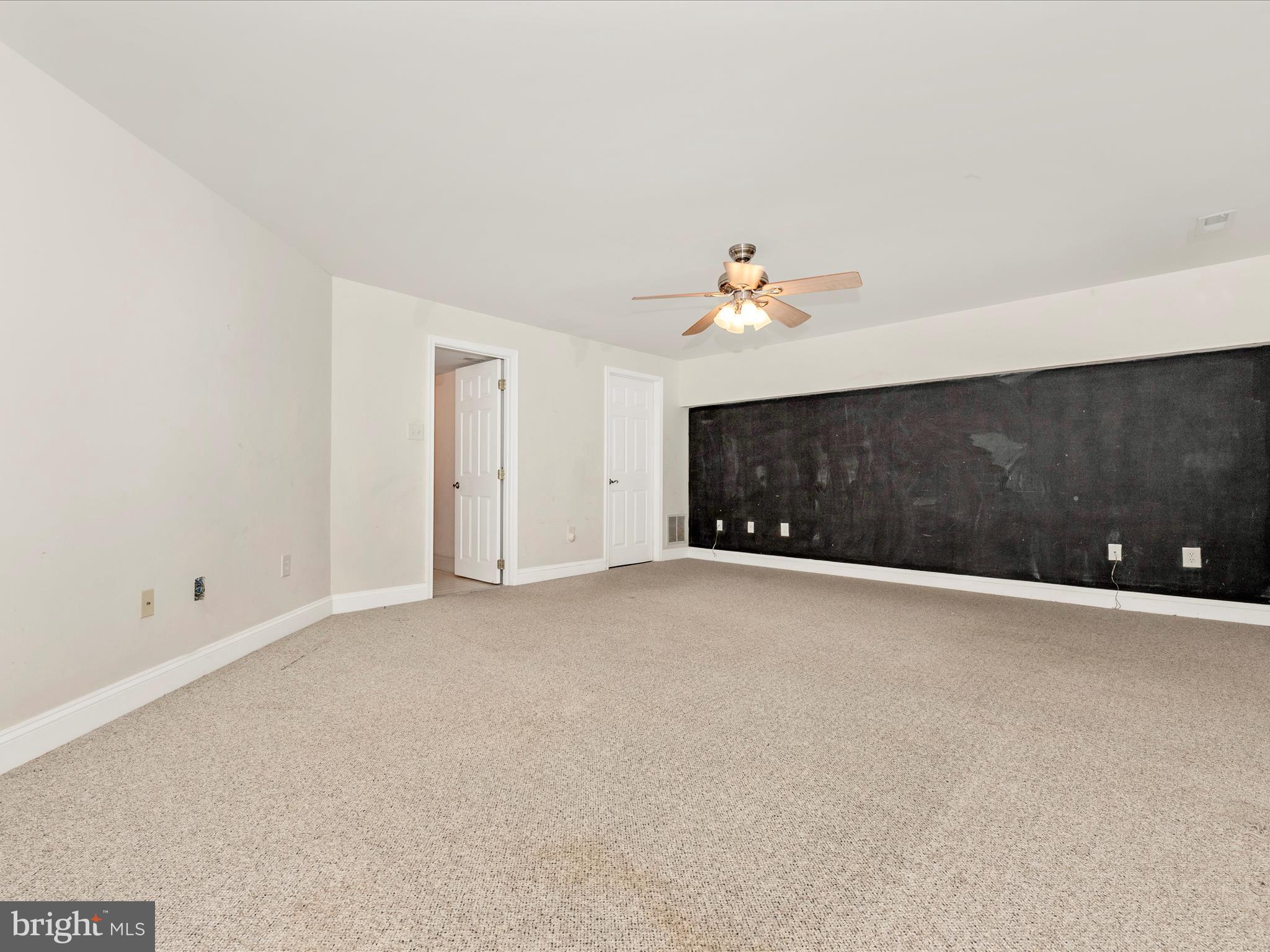 16905 DAISY DELL COURT