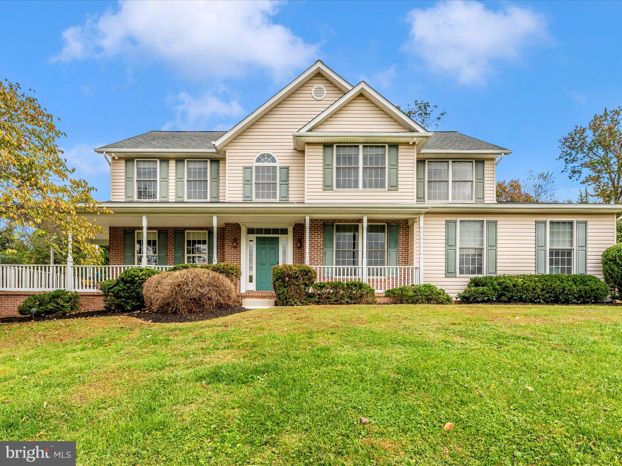 16905 DAISY DELL COURT