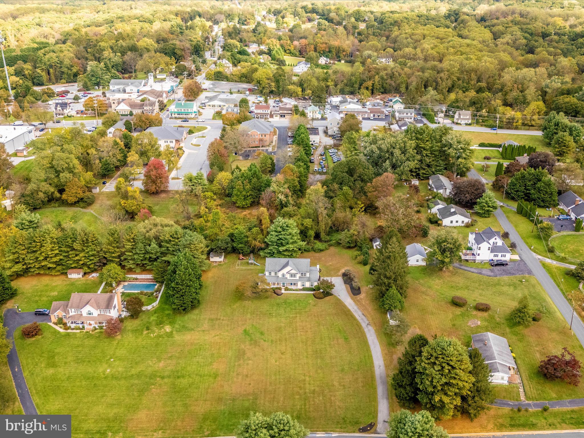 16905 DAISY DELL COURT