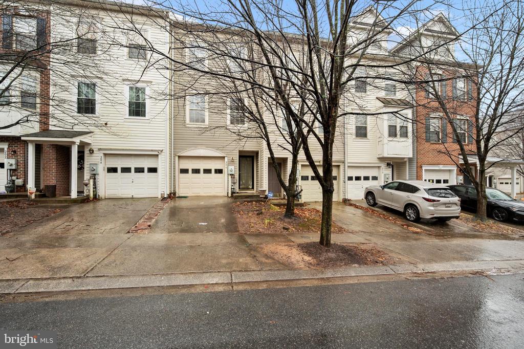 206 TODDSON LANE