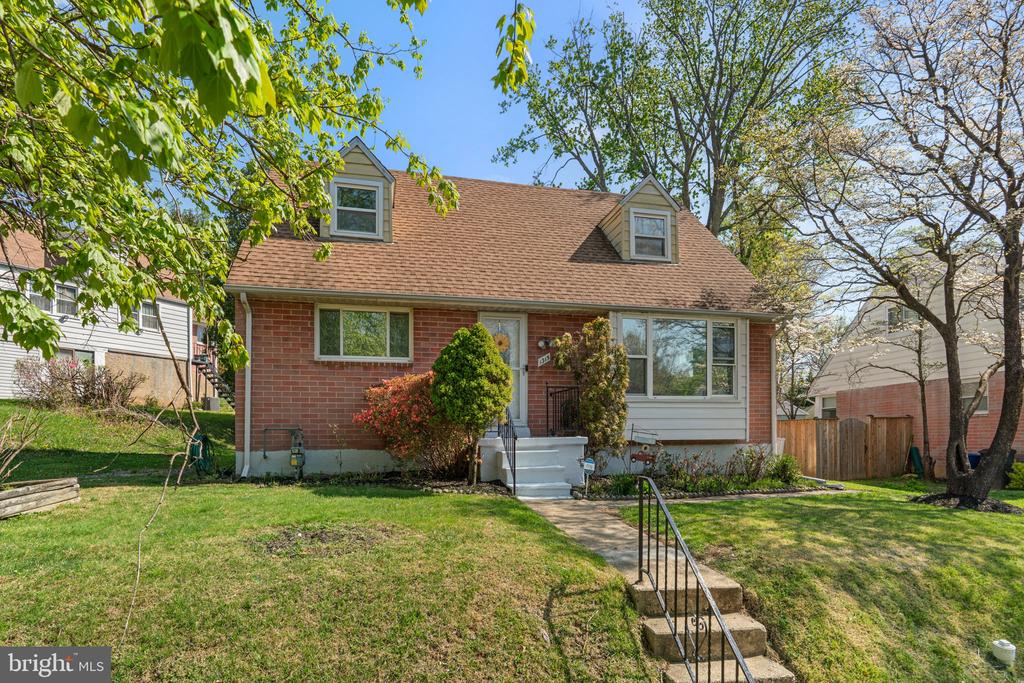 1315 SUDVALE ROAD