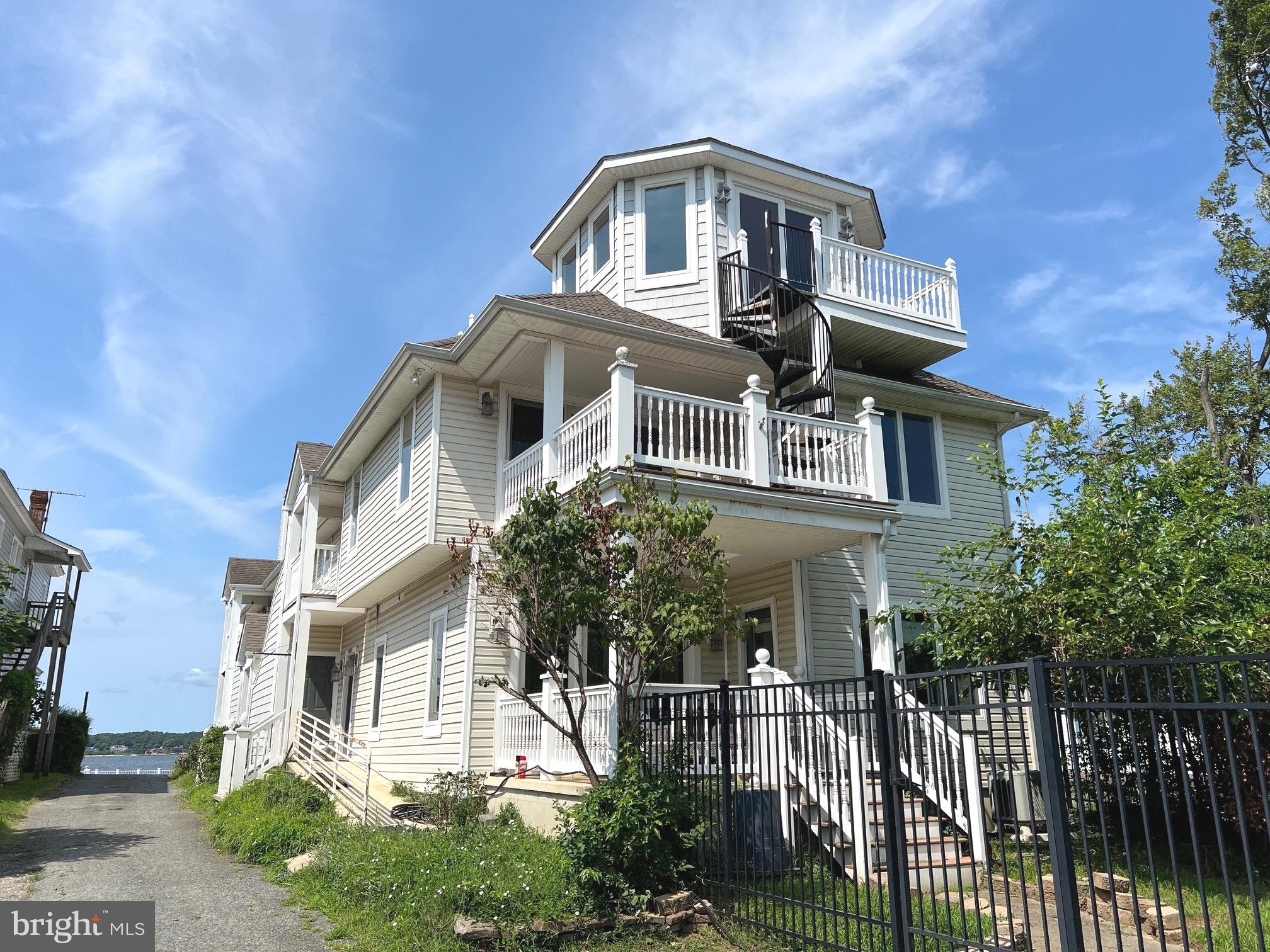 14532 SOLOMONS ISLAND ROAD S