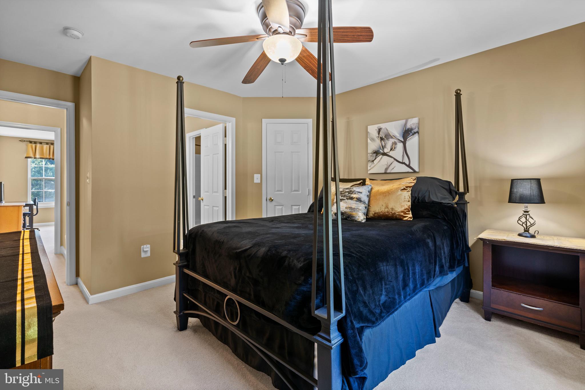 12525 PERRYWOOD LANE